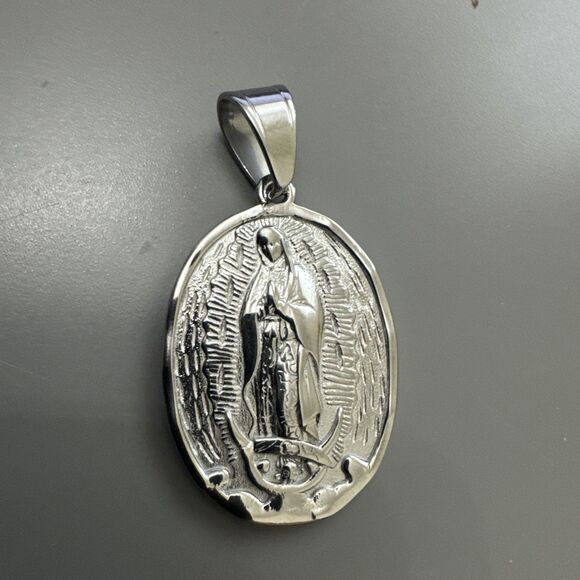 Virgin Mary Stainless Steel Pendant Jesus Christ Religious Faith 24 Inch Necklac - Picture 3 of 7